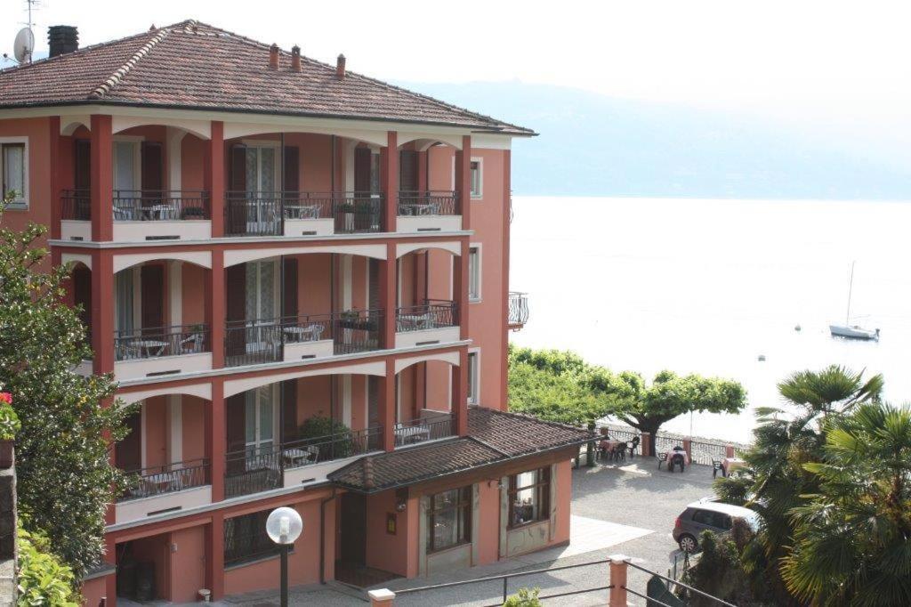 Albergo Riva Рено-ди-Леджуно Номер фото